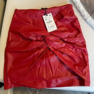 Red leather skirt NEW